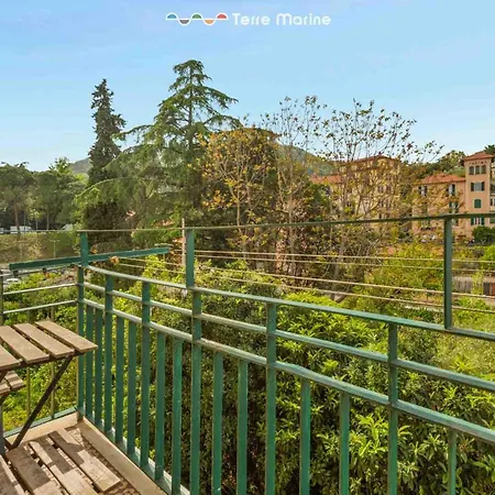 Fedora, Terre Marine Apartment